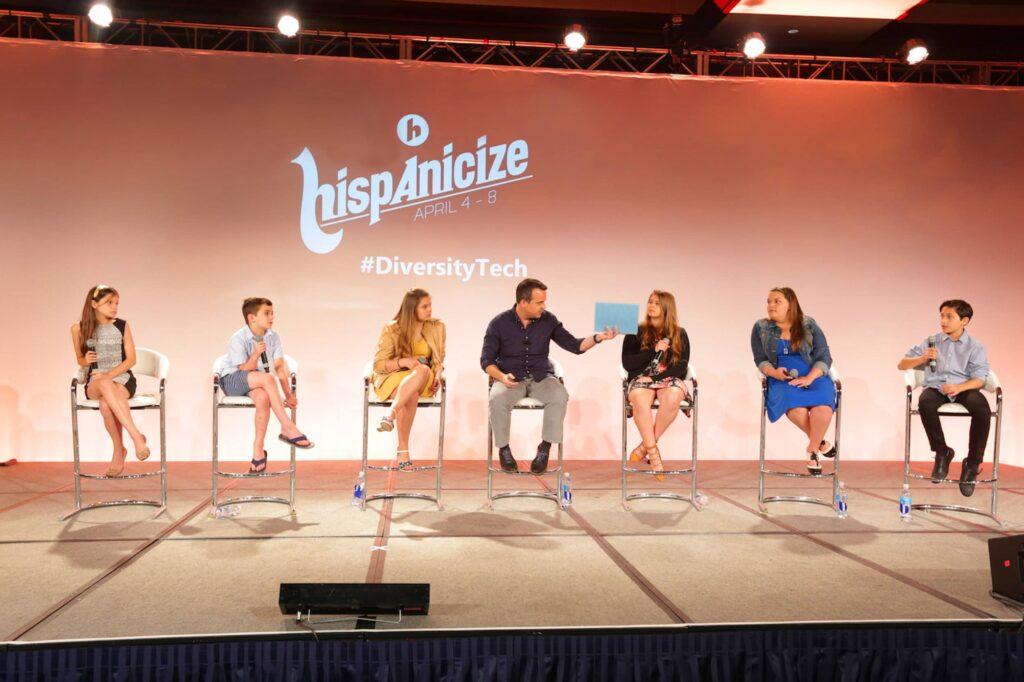 miami-conference-photographer-intercontinental-hotel-panel - Dro Photography & Video