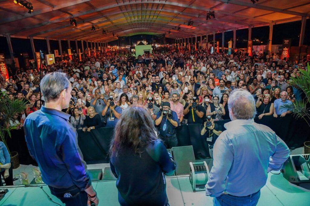 miami-event-photographer-sobe-wff-burger-bash-festival-event-coverage - Dro Photography & Video