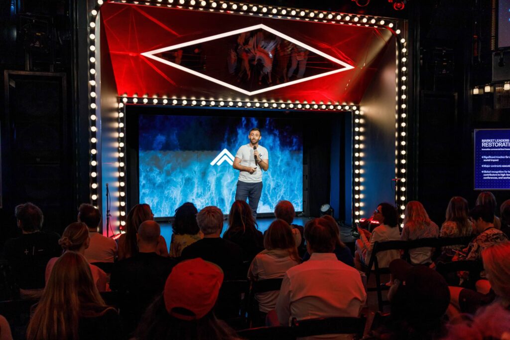 miami-event-photography-virgin-cruise-conference-summit-stage - Dro Photography & Video