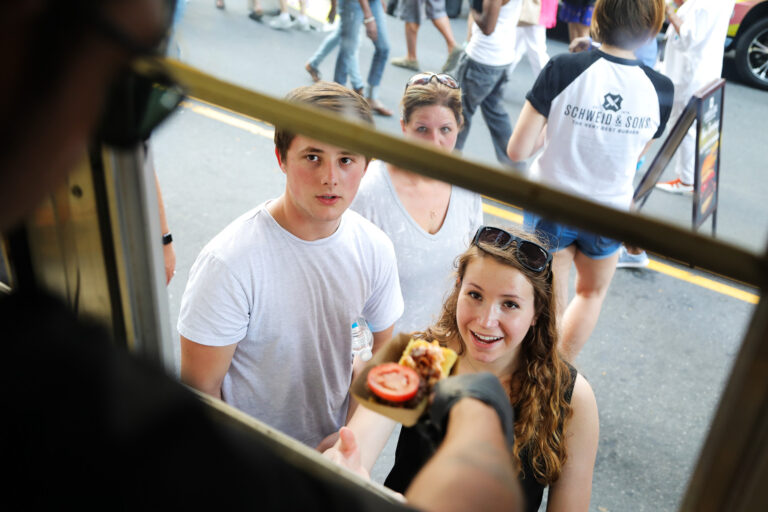 nyc-event-photographer-schweid-and-sons-food-truck - Dro Photography & Video