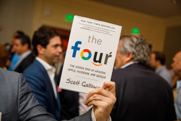 nyc-event-photographer-scott-galloway-book-signing-and-keynote - Dro Photography & Video